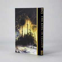 Back board and spine of the King in Yellow Codex Edition showing the Carcosa illustration by Seung Gue Lee.